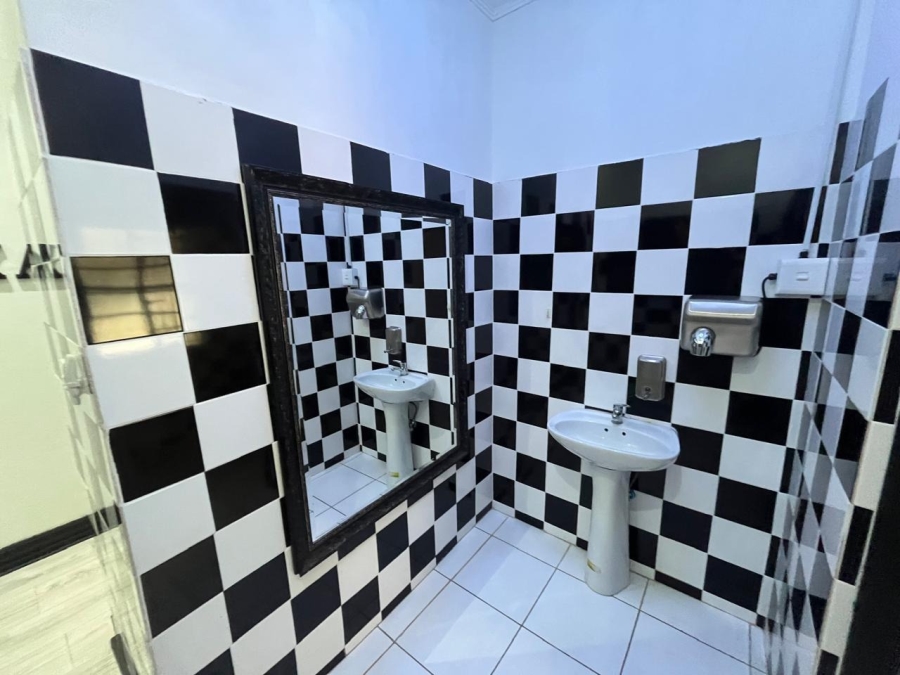 To Let commercial Property for Rent in Westdene Free State